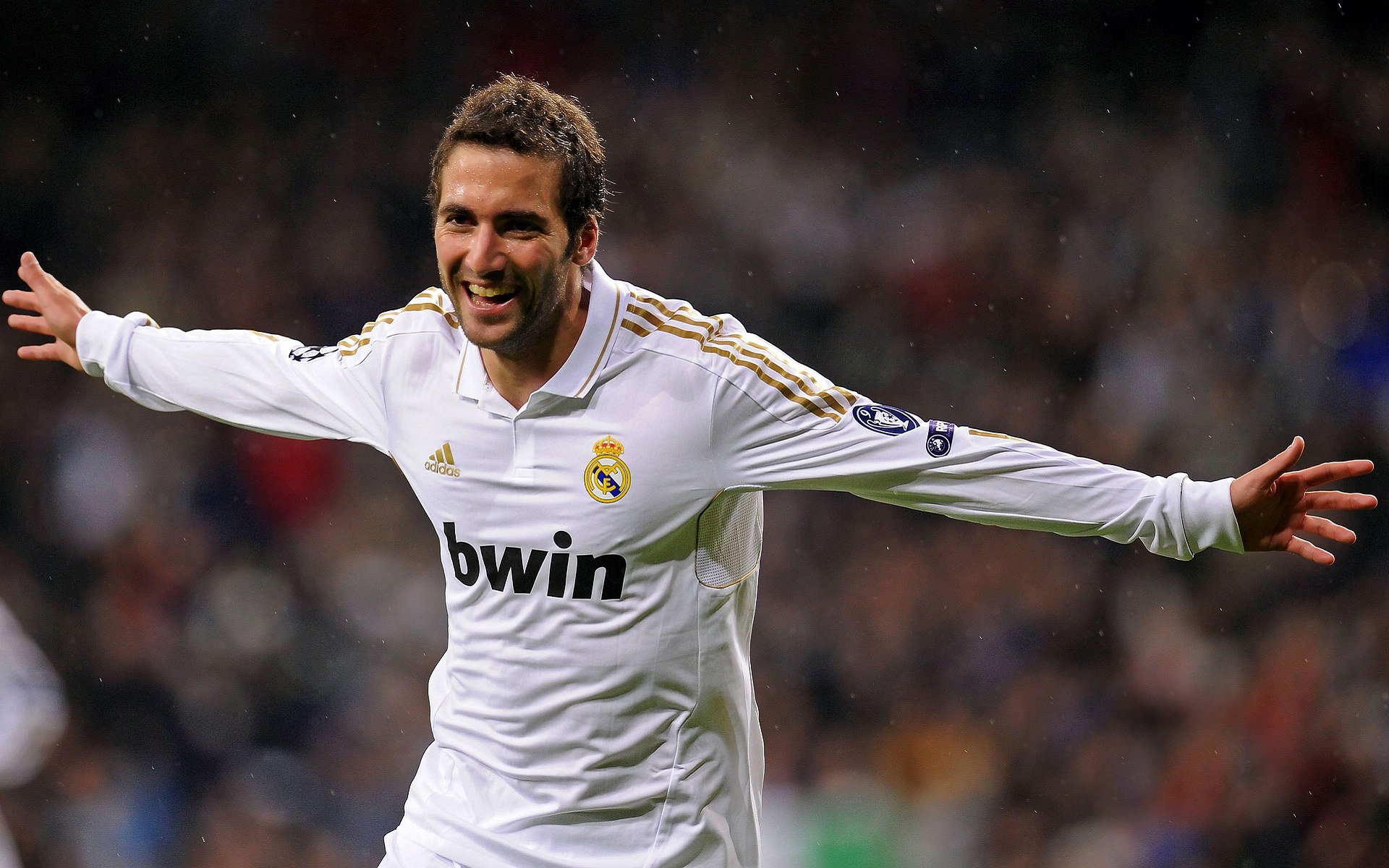 比赛现场直播:实时交互获取第一手信息,比赛实时数据